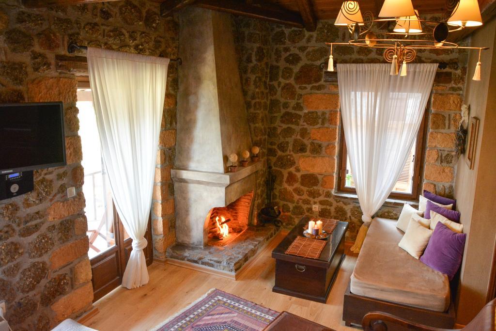 Nymfes Guesthouse Synikia Mesi Trikalon Phòng bức ảnh